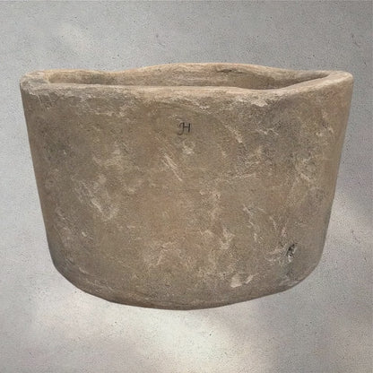 Stone Vessel - Monument -  “Tierra vieja”